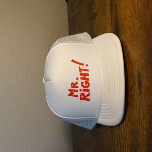 Mr. Right! Trucker Snapback